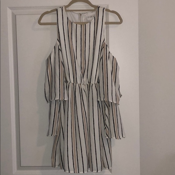 Dee Dee Dresses & Skirts - Striped black/white/tan open shoulder dress